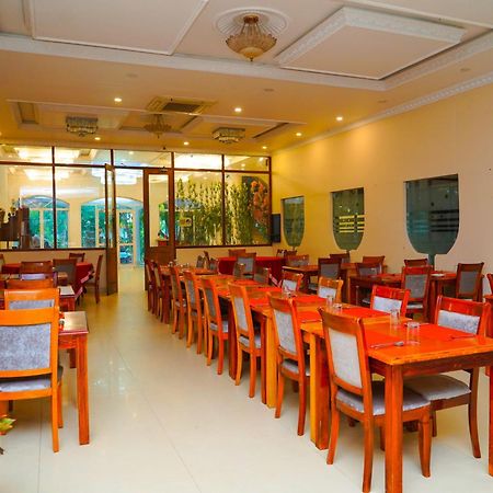 Tilko City Hotel Jaffna Exteriör bild